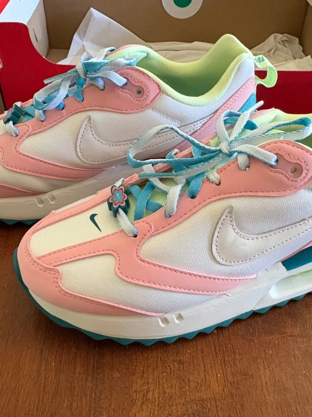 Nike Air Max Dawn